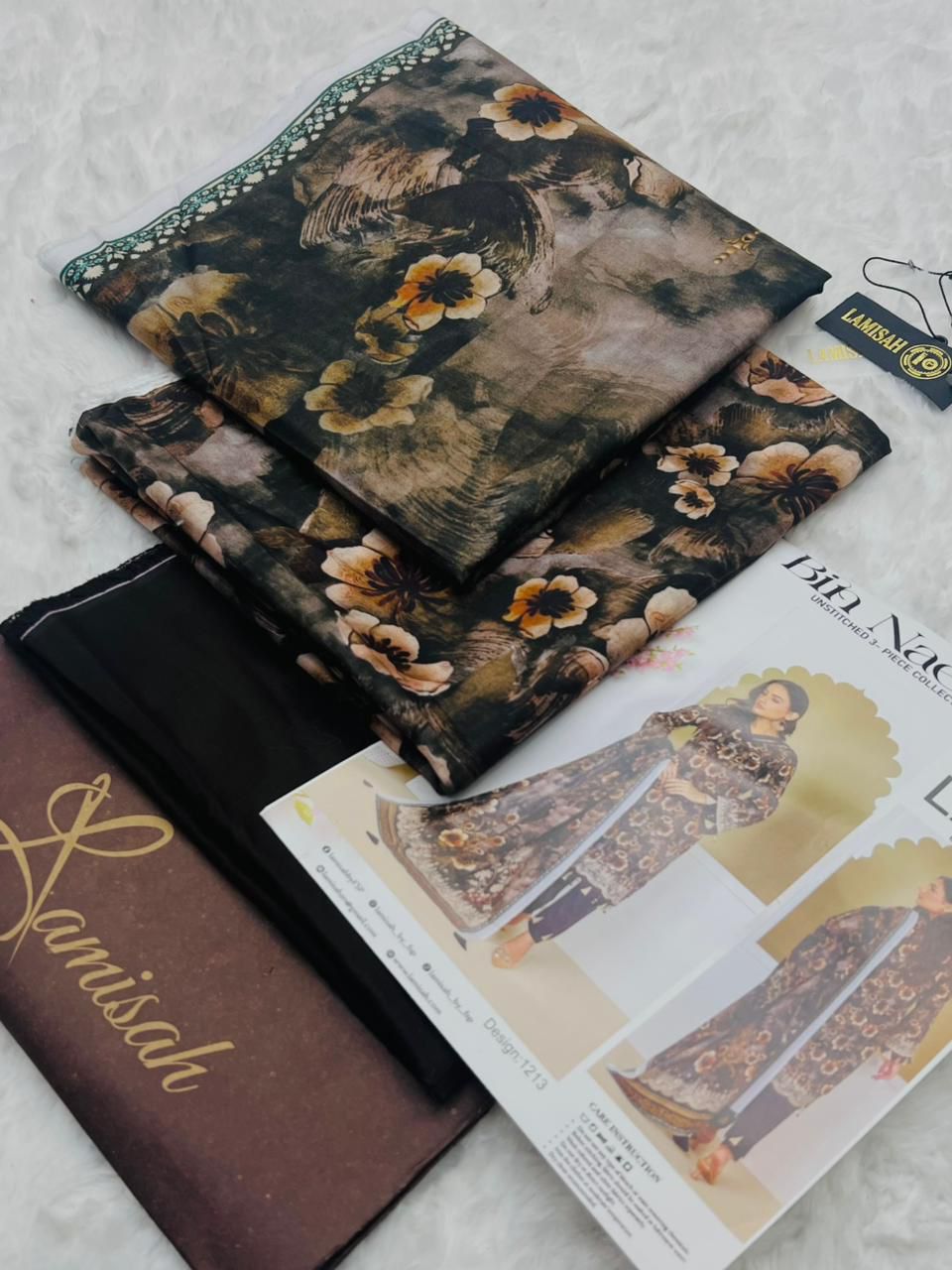 Bin Naeem Premium Printed Lawn 3 Piece Unstitched Suit