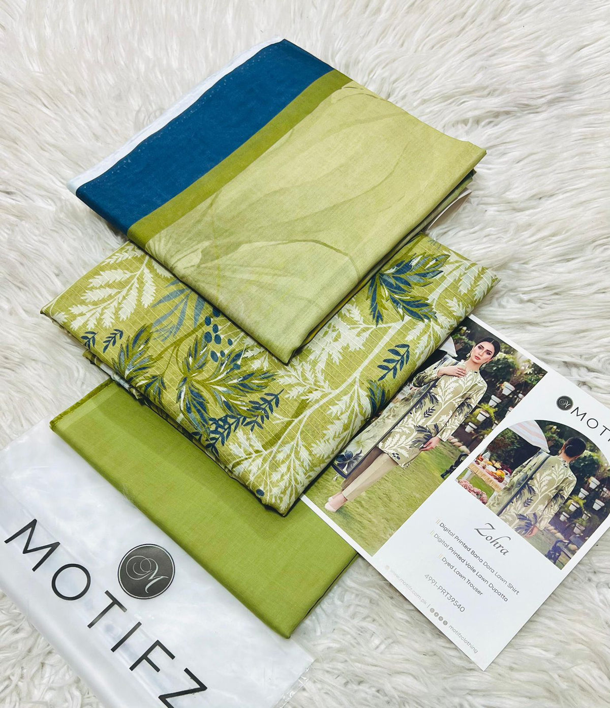 Motifz Premium Printed Lawn 3 Piece Unstitched Suit